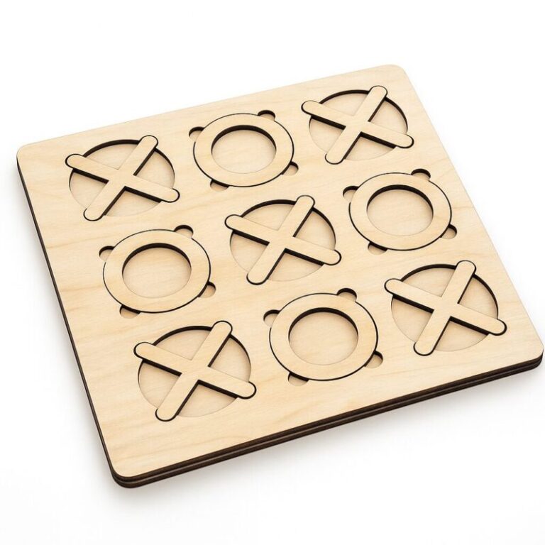 Tic Tac Toe Holzspiel 4mm Pappel handgefertigt Lernspiel Familie Kinder Geschenk